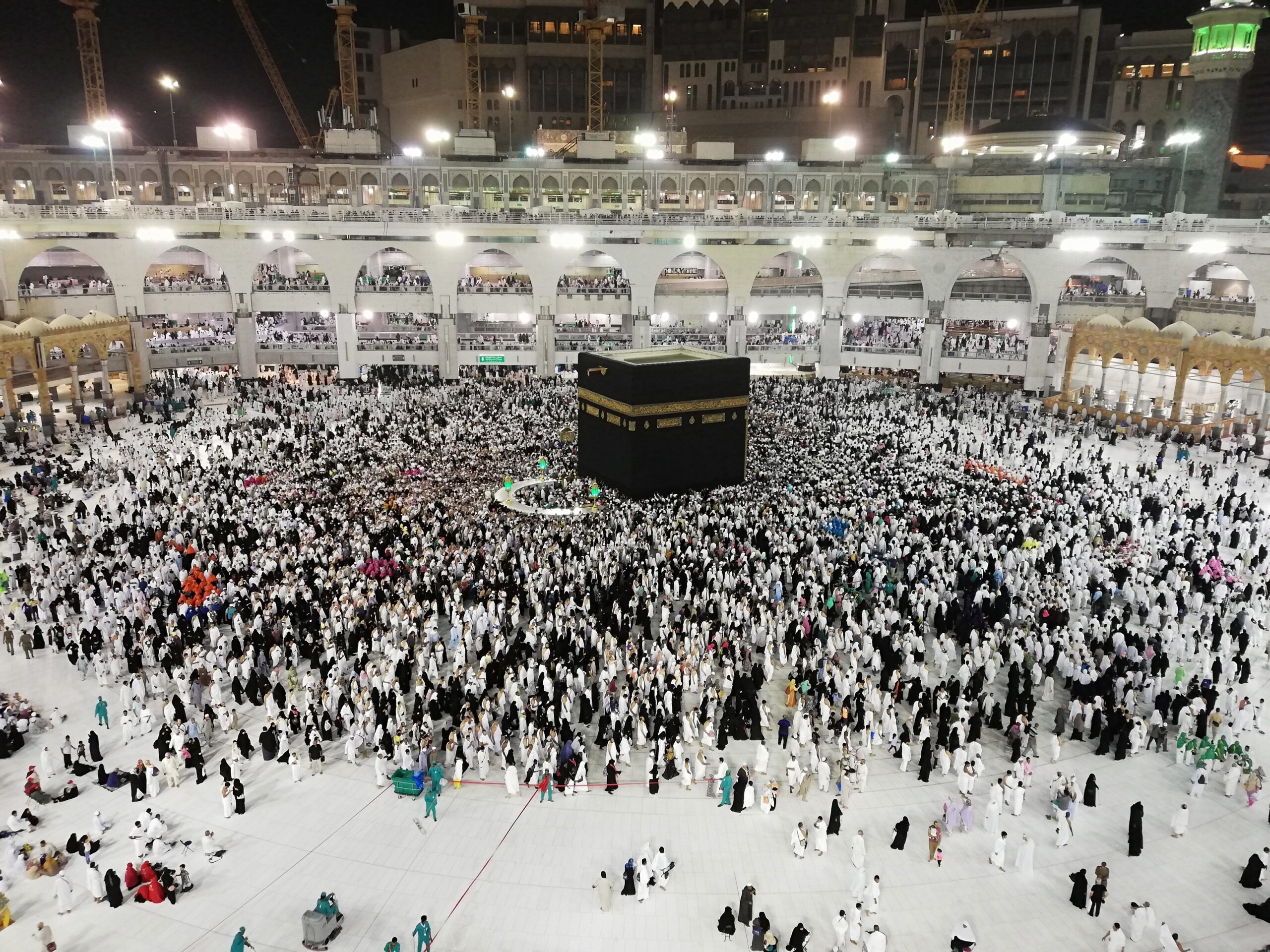 Enable to get the best deals for cheap Umrah package 2023